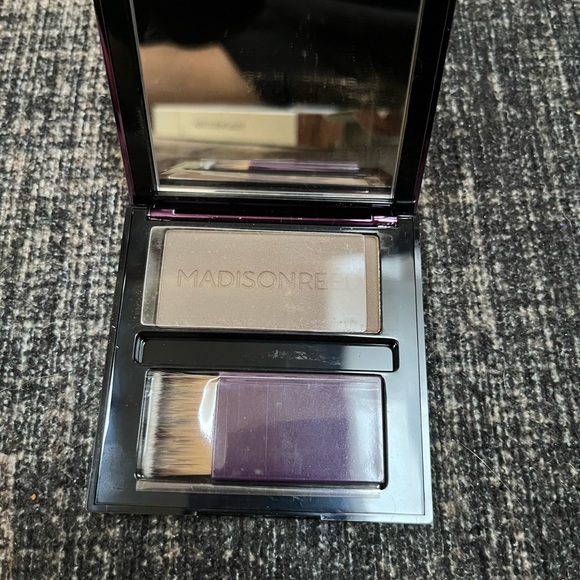 Madison Reed Purple Root Touch Up - Picture 3 of 3